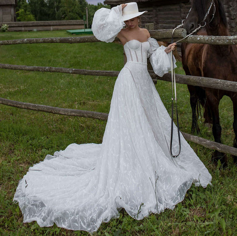 Boho Style Brautkleid Florisa mit Abnehmbaren Ärmeln