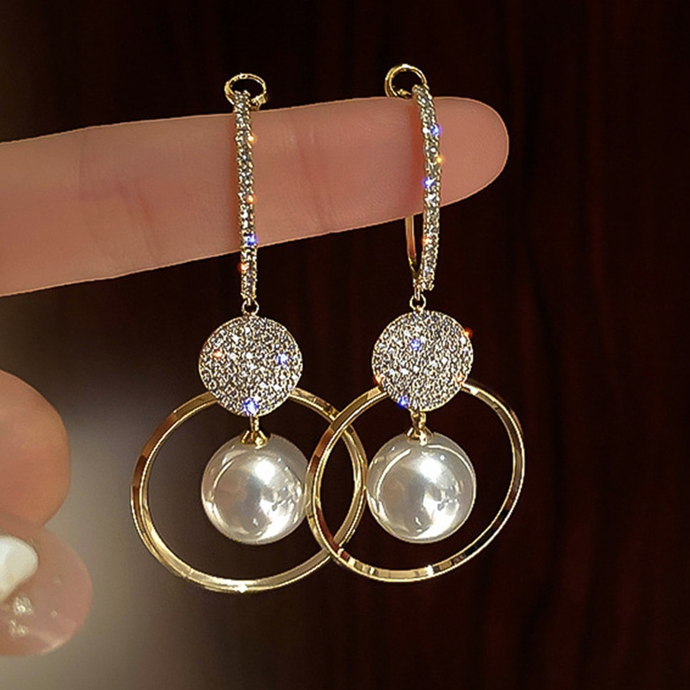 Klassische Elegante Perlen Ohrringe Anabell für die Braut