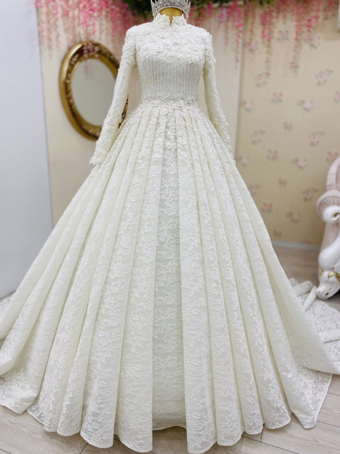 A Linie Langarm Brautkleid Alea Hochzeitskleid mit Spitze Stickereien Schleppe