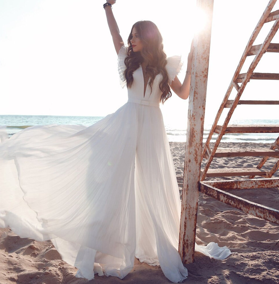 Sexy Beach Brautkleid Chantal mit V Ausschnitt Bodenlang