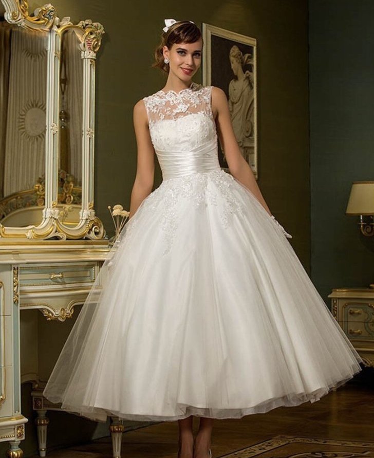 50er Petticoat Style Brautkleid Dena mit Spitze