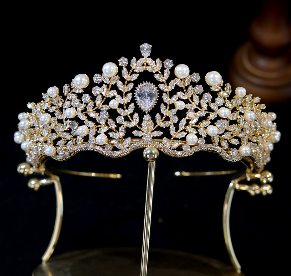  Kristall Braut Tiara Diadem Emily in Gold Klassisch