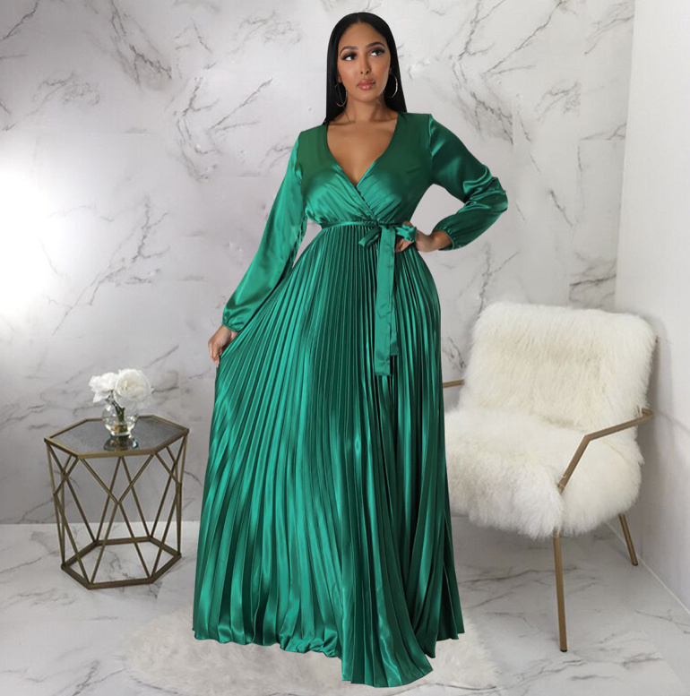 Langarm Plissee Kleid für Hochzeitsgäste Elegant in Grün