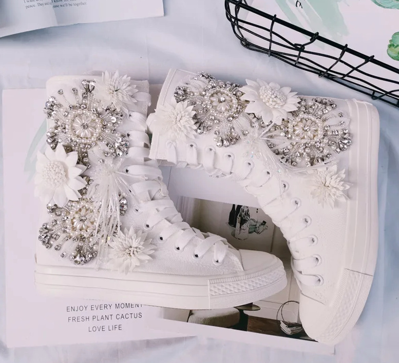 Bequeme Hohe Braut Sneakers Hochzeitsschuhe in Weiß mit Blumen Perlen bis Gr 42 