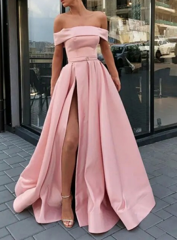 Schulterfreies Satin Kleid Liana Elegant für Hochzeitsgäste mit Schlitz in Rosa