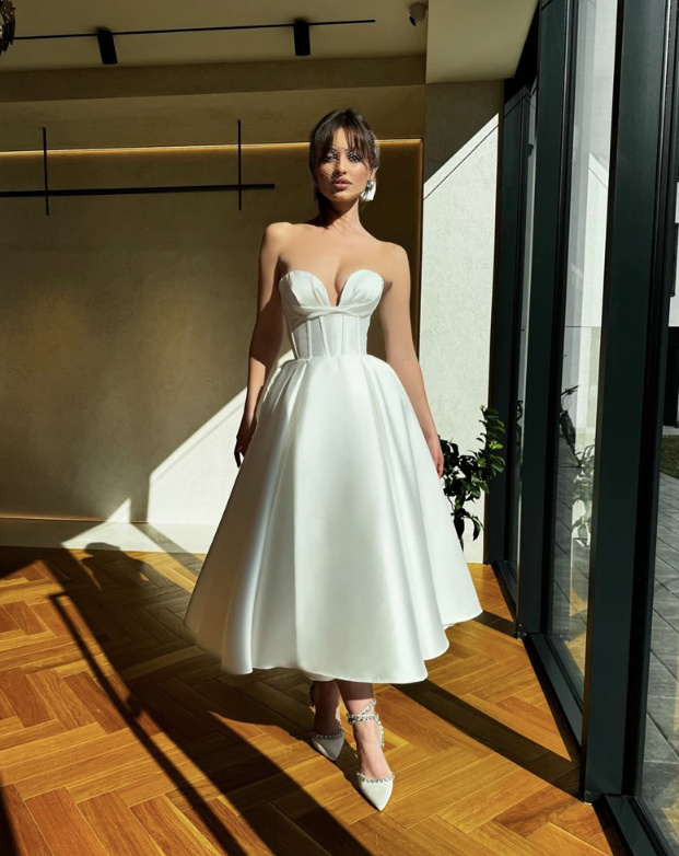 Bustie Satin Brautkleid Majvi Schulterfreies Hochzeitskleid Knöchellang