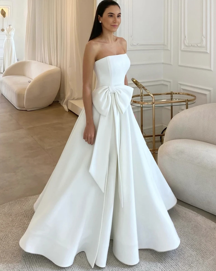 Ärmelloses Organza Brautkleid Mareen Schulterfreies Hochzeitskleid Lang mit Schleife