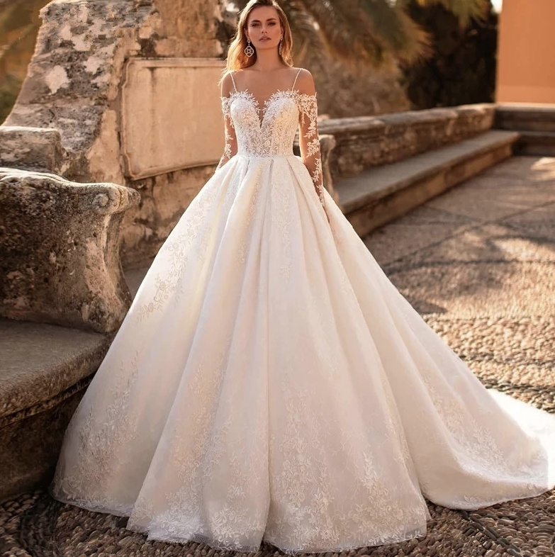 Spaghettiträger A Linie Boho Brautkleid Alisia mit Spitze und Herz Ausschnitt