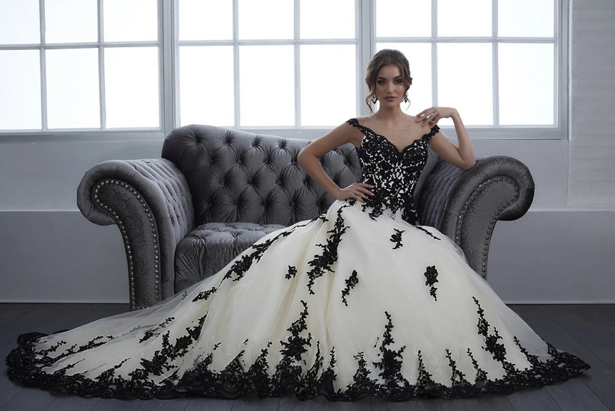 A Linie Vintage Style Brautkleid Hochzeitskleid in Weiß mit Schwarze Spitze