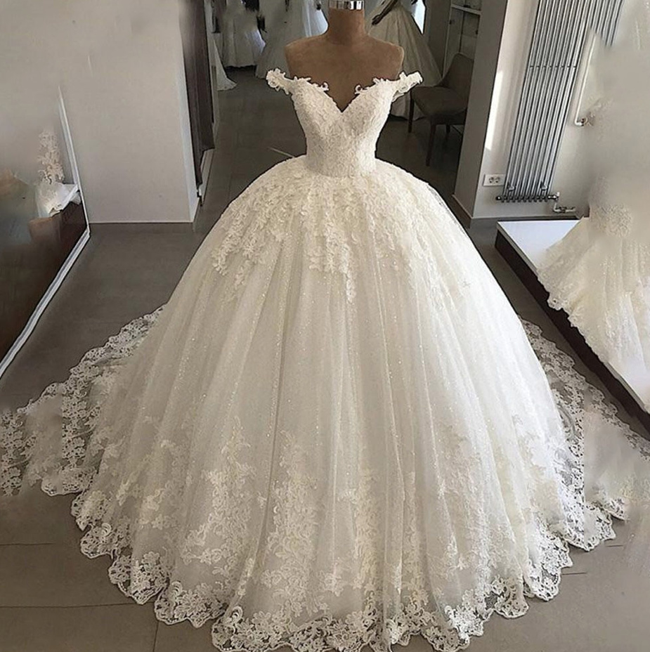 Ball Linie Glitzer Brautkleid Alessia Prinzessinnen Hochzeitskleid mit Spitze