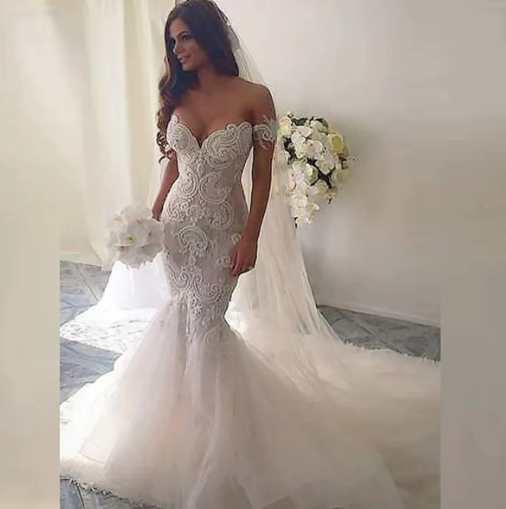 Sexy Meerjungfrau Brautkleid Camilla Schulterfrei mit Stickereien und Schleppe