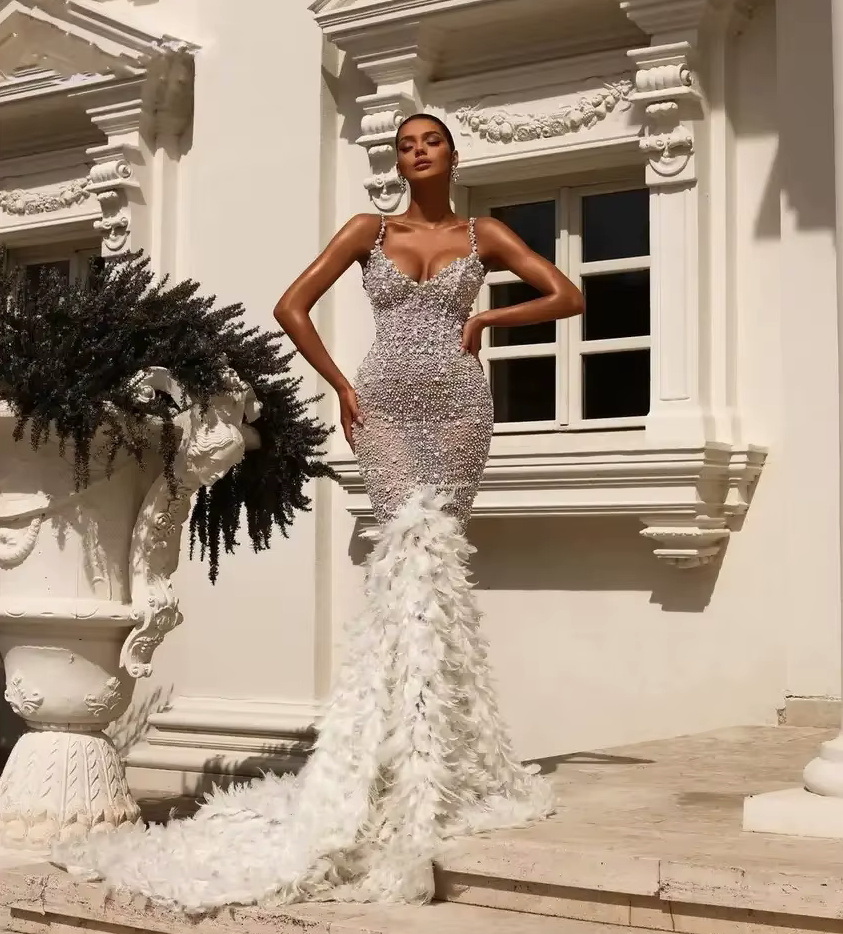Luxus Meerjungfrau Brautkleid Danielle mit Perlen Federn Applikationen