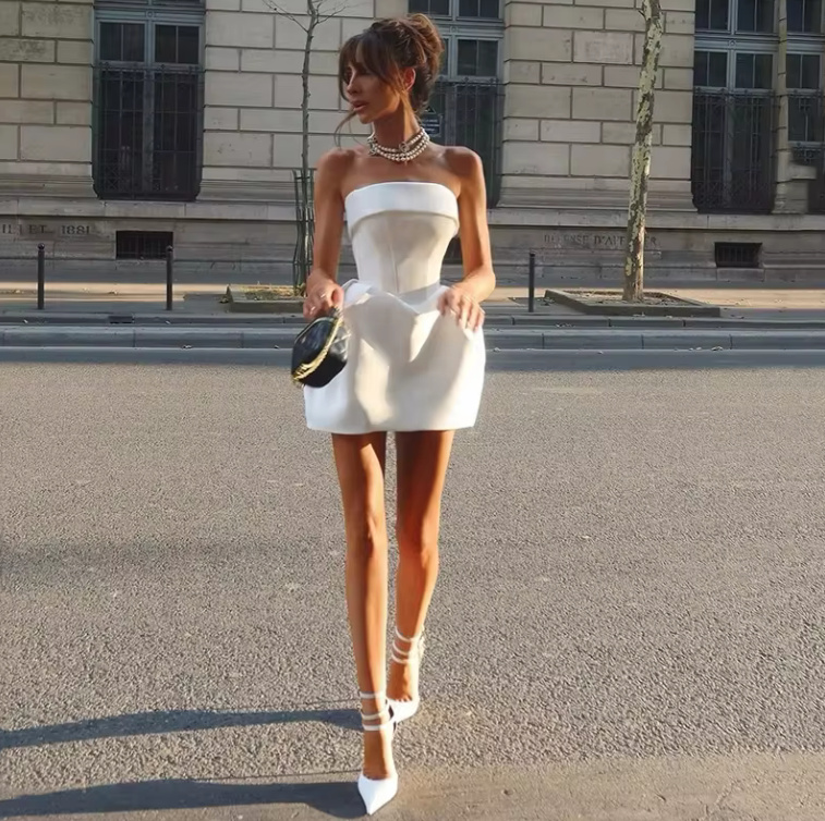 Sexy Mini Satin Brautkleid Henrikje