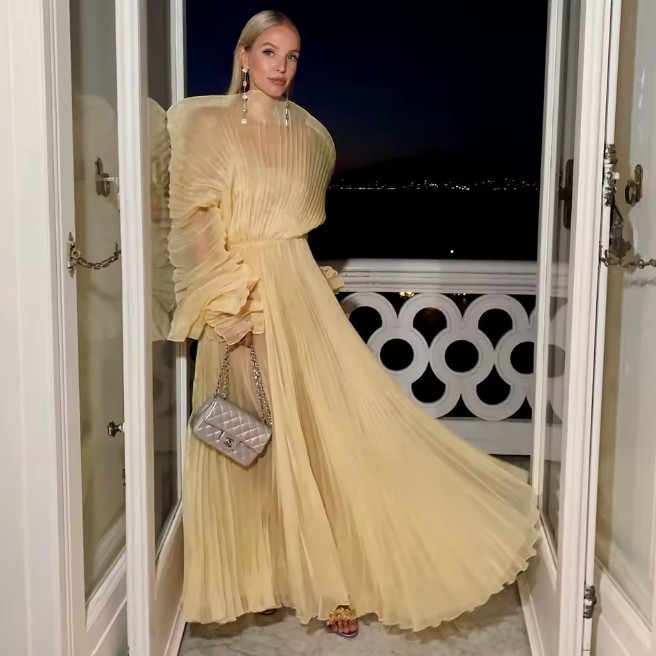 Chiffon Standesamt Brautkleid Lang Plissiert in Gelb