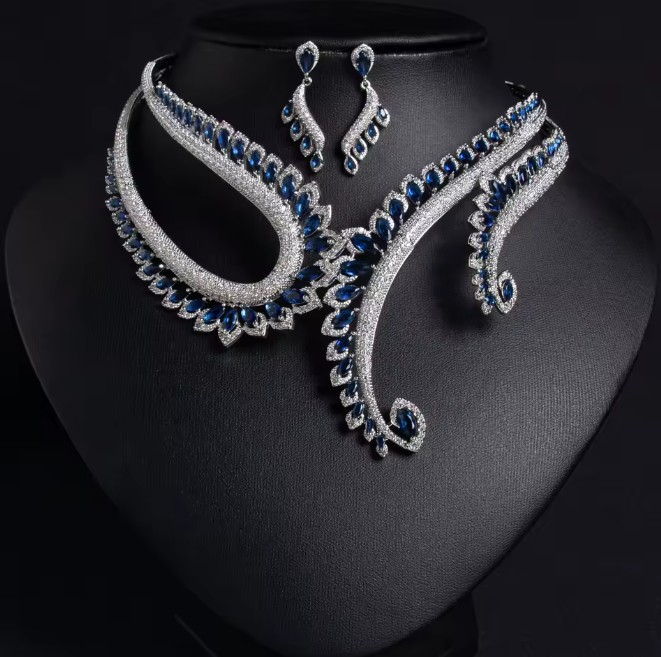 Zikron Brautschmuck Set Inga Halskette mit Ohrringe Silber Blau