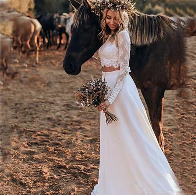  A Linie Boho Stil Brautkleid Josie mit Langarm Oberteil aus Spitze