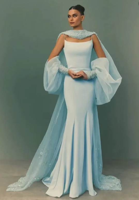 Blaues Meerjungfrau Brautkleid Jamila mit Perlen und Strass Applikationen