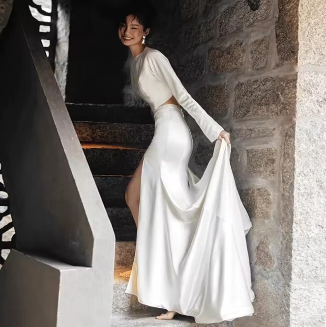 Sexy Langarm Satin Brautkleid Isabella Zweiteilig Rückenfrei