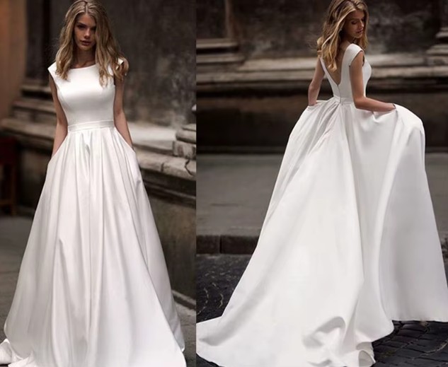 A Linie Brautkleid Khiria Romantisch mit Tasche