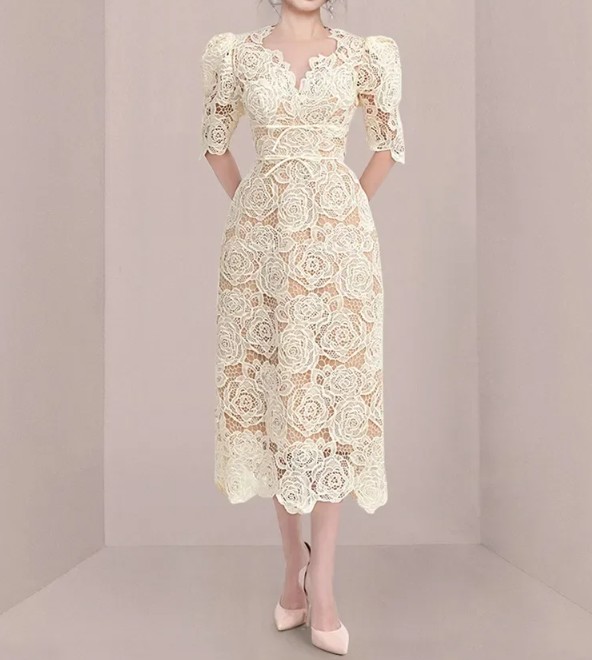Vintage Style Standesamtkleid Karolina Kurzarm mit Rosen Spitze Ivory
