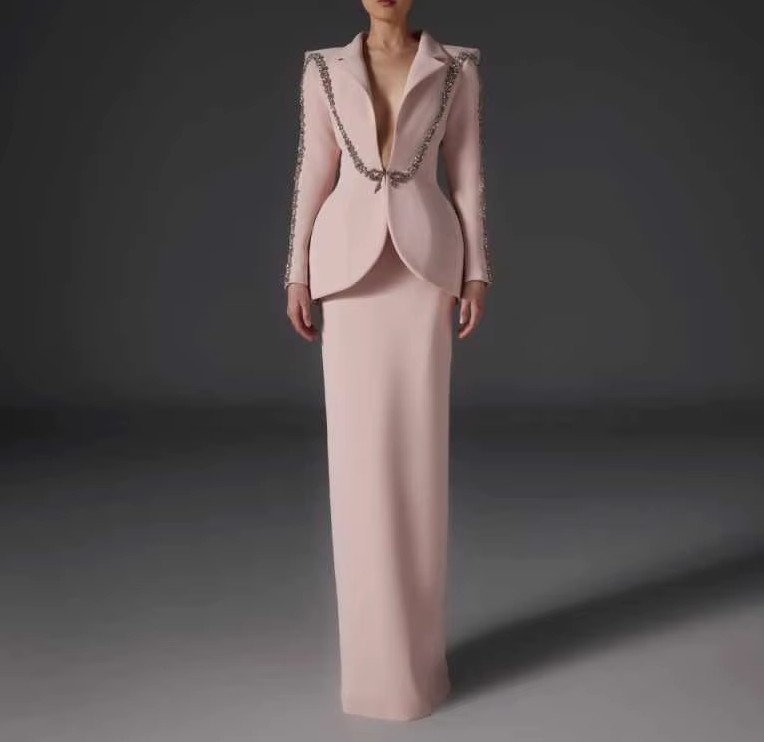 Braut Blazer-Kleid-Set mit Kristall- und Perlen-Details Elegant in Rosa