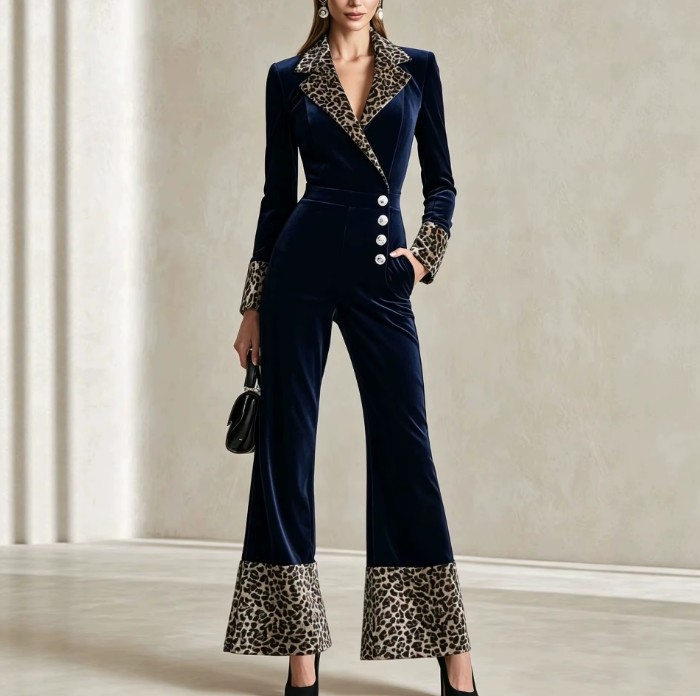 Damen-Overall aus Samt mit Leopardenmuster in Blau – Elegant für Hochzeitsgäste