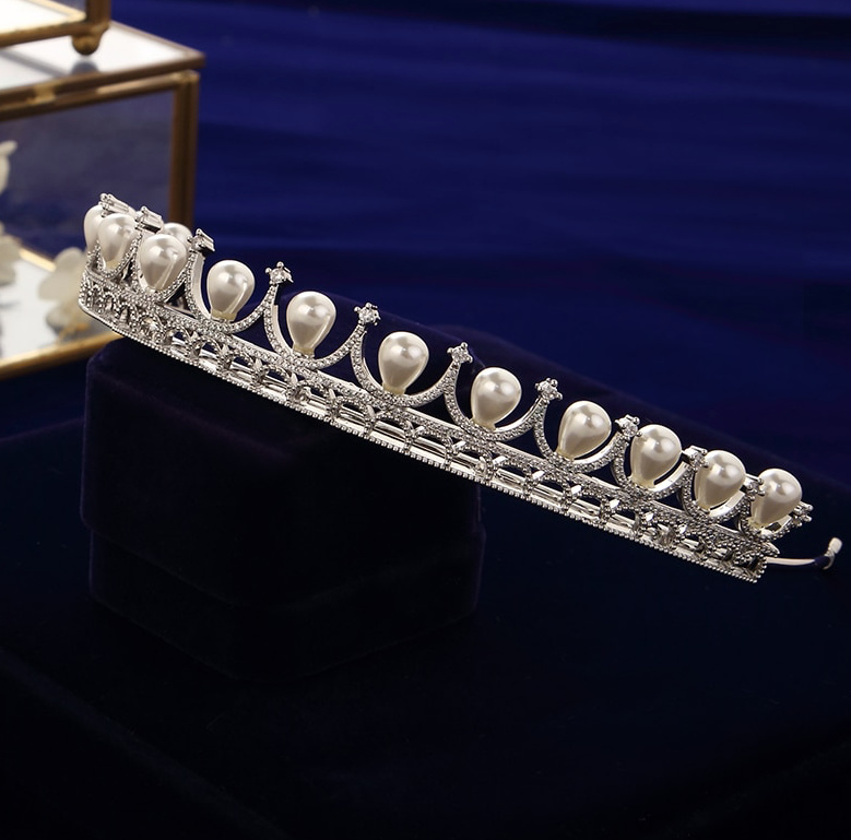 Wunderschöne Perlen Braut Tiara Diadem Silber