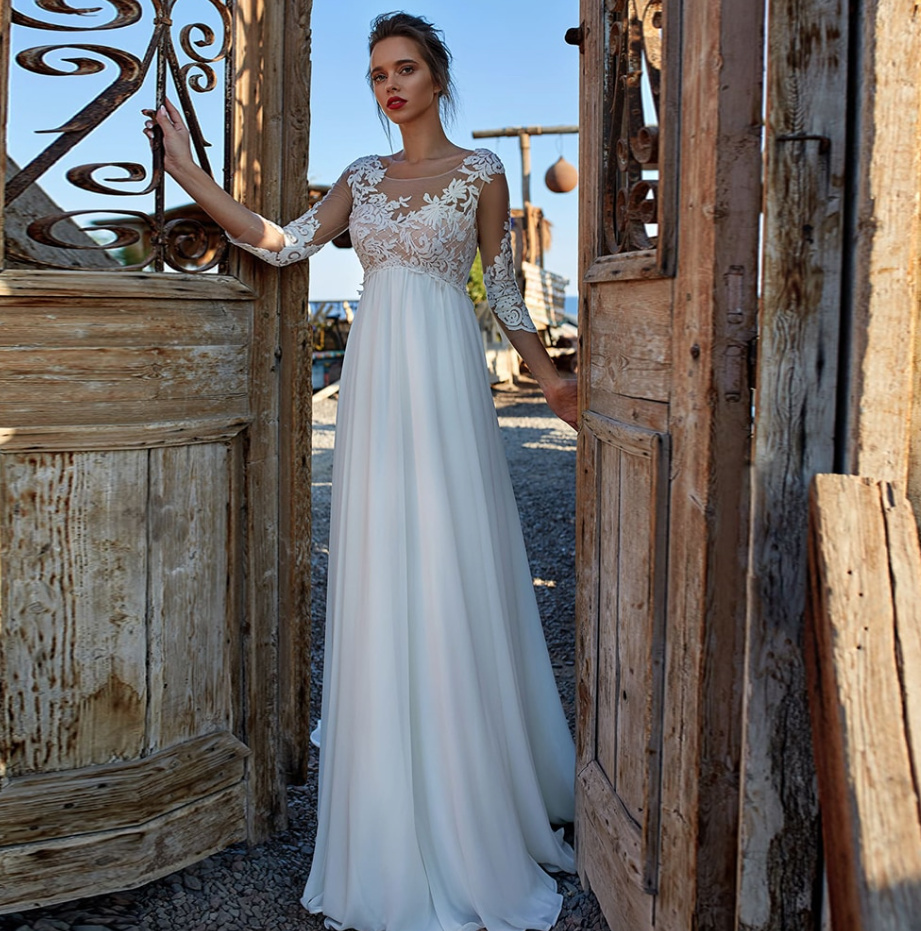 Empire Brautkleid Celia mit Ärmel und Spitze Bodenlang